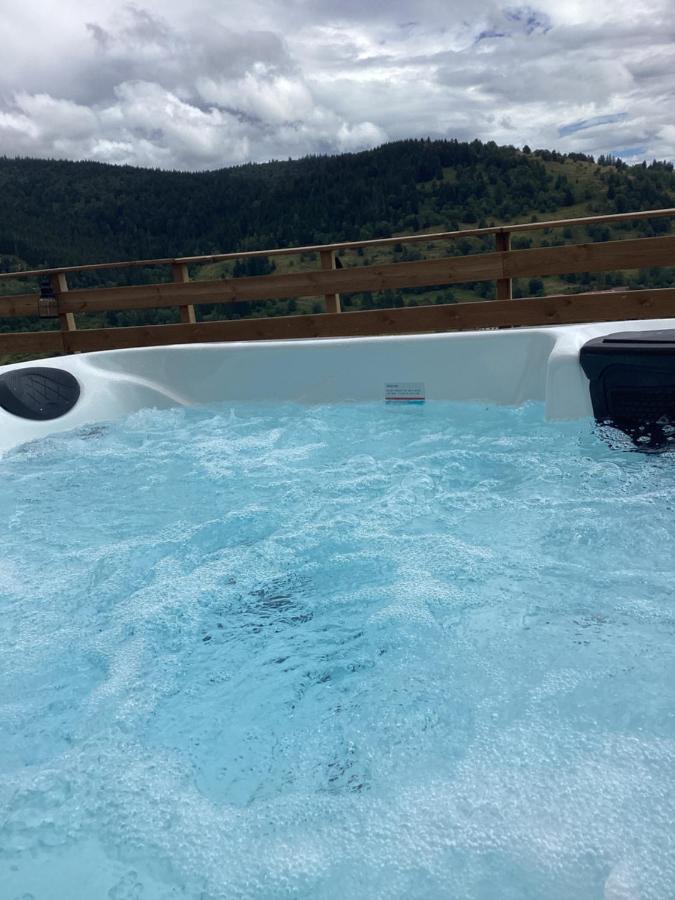 Les Chalets Bambi & Jacuzzi Privatif La Bresse Eksteriør bilde